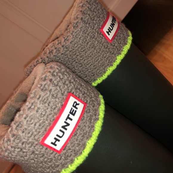 Dark Green Matte Hunter Boots - Picture 6 of 6